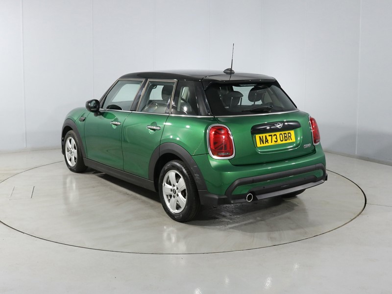 2023 (73) MINI HATCHBACK 1.5 Cooper Classic Premium 5dr 1
