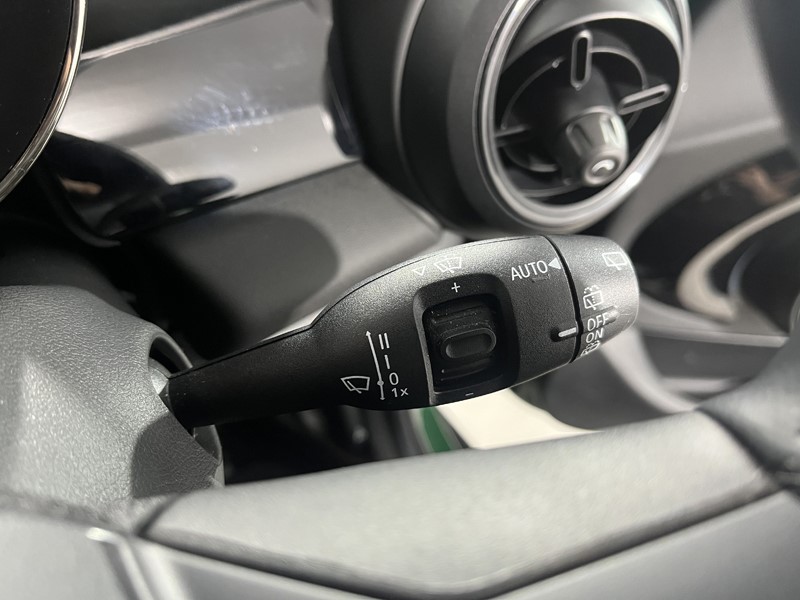 2023 (73) MINI HATCHBACK 1.5 Cooper Classic Premium 5dr 5362340
