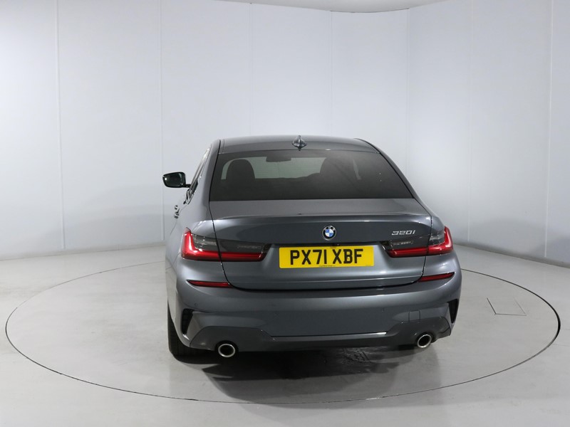 2021 (71) BMW 3 SERIES 320i M Sport 4dr Step Auto 5544352
