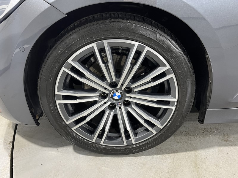 2021 (71) BMW 3 SERIES 320i M Sport 4dr Step Auto 5362138