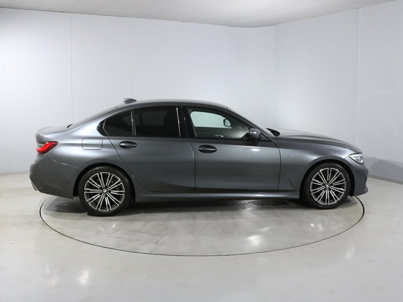 2021 (71) BMW 3 SERIES 320i M Sport 4dr Step Auto 5362127