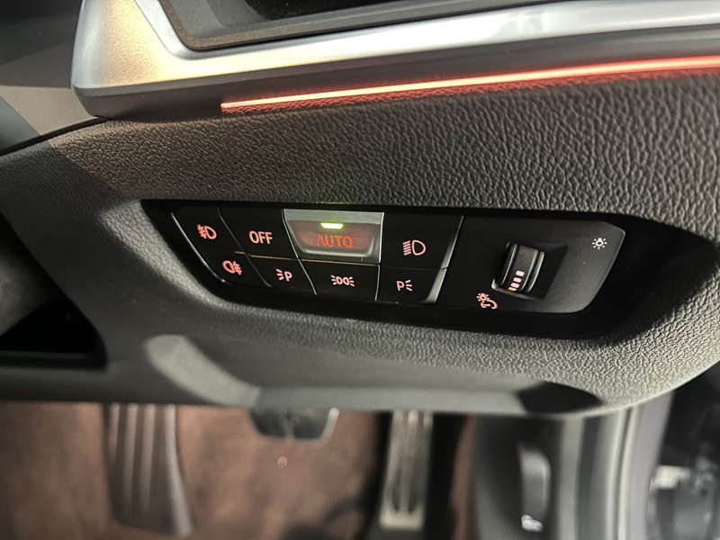 2021 (71) BMW 3 SERIES 320i M Sport 4dr Step Auto 5362145