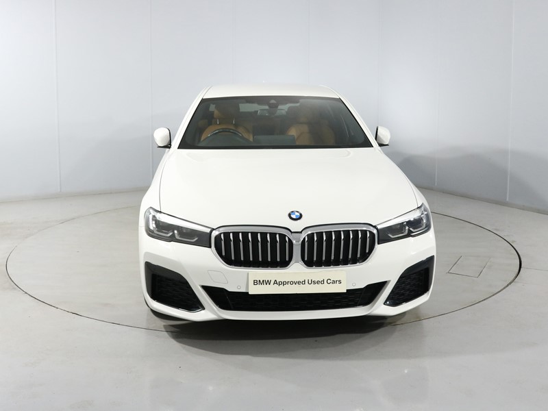 2021 (71) BMW 5 SERIES 520d MHT M Sport 4dr Step Auto 5362847
