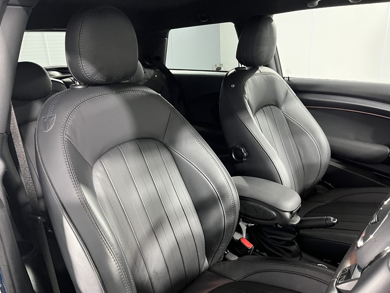 2024 (24) MINI HATCHBACK 2.0 Cooper S Exclusive Premium 3dr Auto 5358668