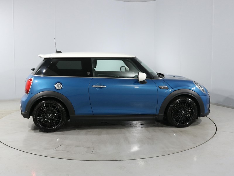2024 (24) MINI HATCHBACK 2.0 Cooper S Exclusive Premium 3dr Auto 5358660