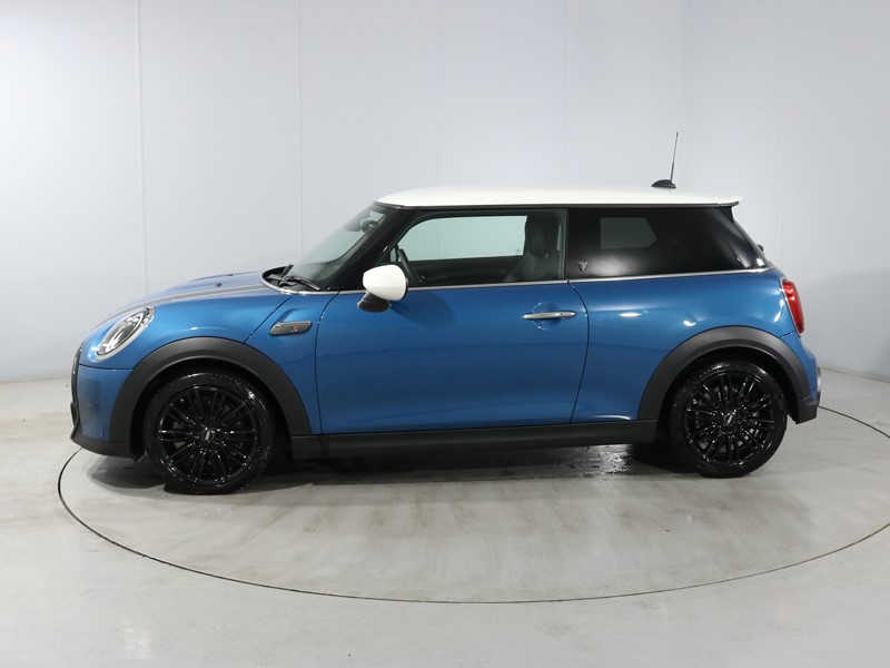 2024 (24) MINI HATCHBACK 2.0 Cooper S Exclusive Premium 3dr Auto 5358699
