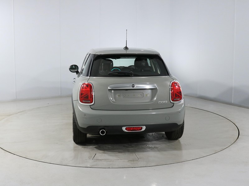 2019 (68) MINI HATCHBACK 1.5 Cooper Exclusive II 5dr Auto 5373768