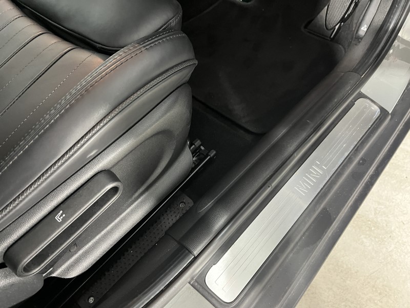 2019 (68) MINI HATCHBACK 1.5 Cooper Exclusive II 5dr Auto 5373772
