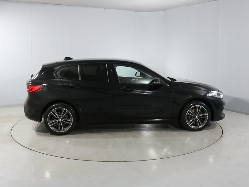 2022 (72) BMW 1 SERIES 118i [136] Sport 5dr [Live Cockpit Professional] 5370301