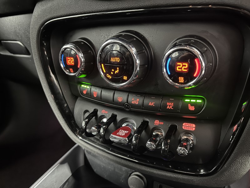 2022 (72) MINI CLUBMAN 1.5 Cooper Exclusive Premium 6dr Auto 5373598