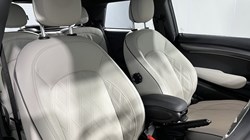 2022 (72) MINI HATCHBACK 1.5 Cooper Exclusive 3dr Auto 5370509