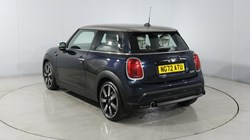 2022 (72) MINI HATCHBACK 1.5 Cooper Exclusive 3dr Auto 5370500