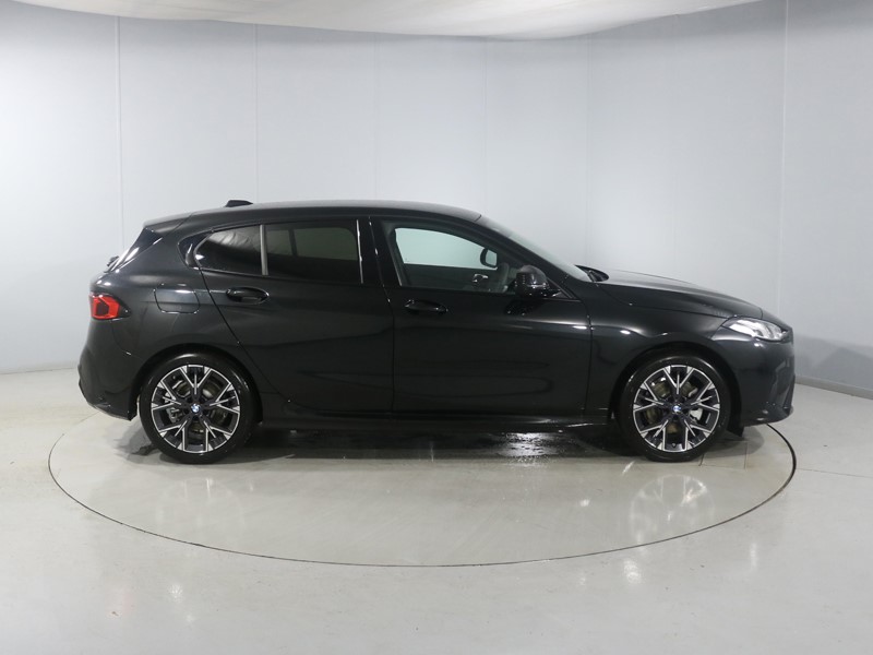 2025 (75) BMW 1 SERIES 120 M Sport 5dr Step Auto 5379074
