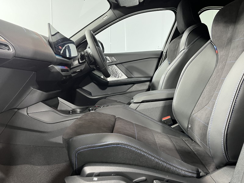2025 (75) BMW 1 SERIES 120 M Sport 5dr Step Auto 5379105