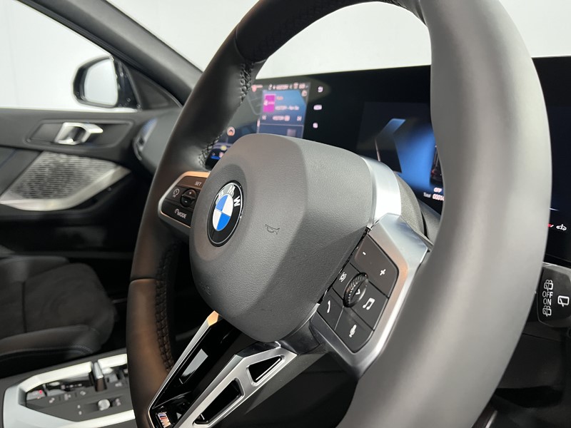 2025 (75) BMW 1 SERIES 120 M Sport 5dr Step Auto 5379092