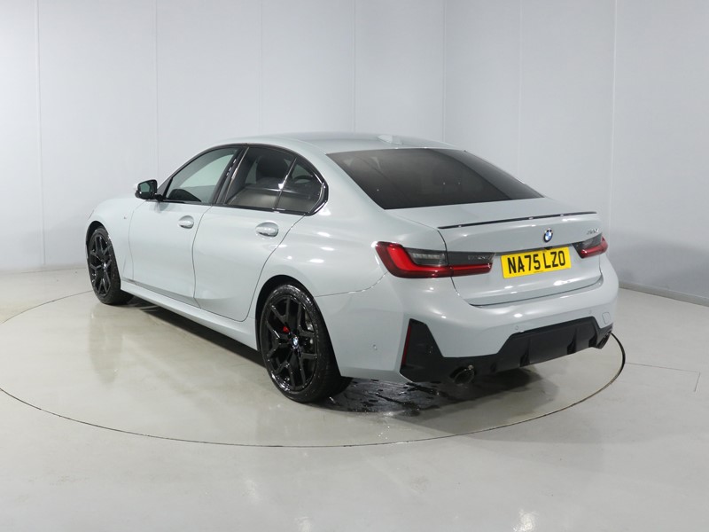 2025 (75) BMW 3 SERIES 320i M Sport 4dr Step Auto 5378837