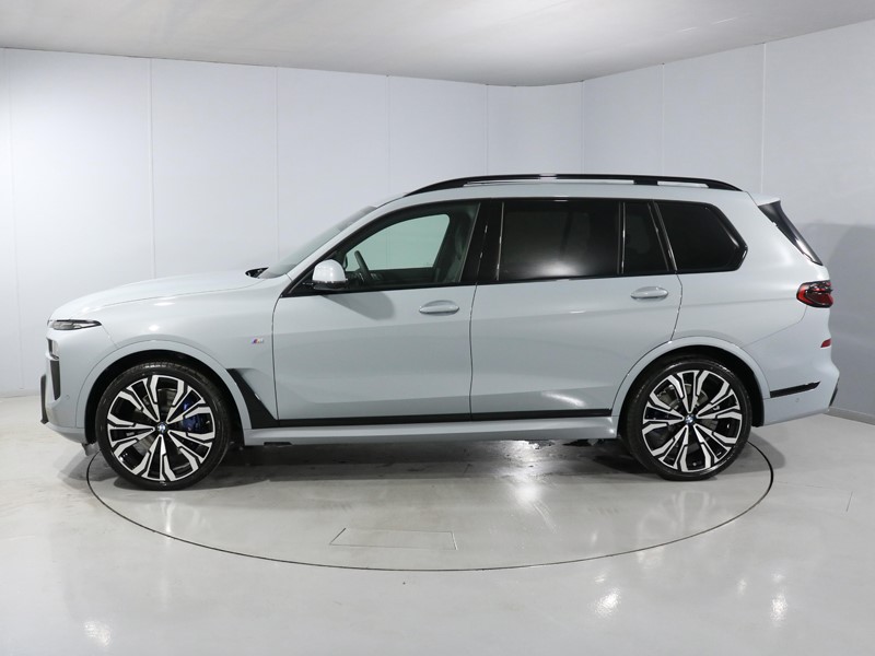 2025 (75) BMW X7 xDrive40i MHT M Sport 5dr Step Auto 5378835