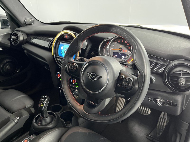 2021 (70) MINI HATCHBACK 2.0 Cooper S Sport II 5dr Auto 5403624