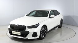 2025 (25) BMW 5 SERIES 520i M Sport Pro 4dr Auto 5434467
