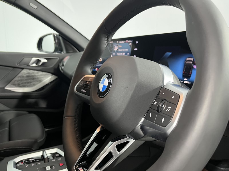 2025 (25) BMW 2 SERIES 220 M Sport 4dr Step Auto 5403072