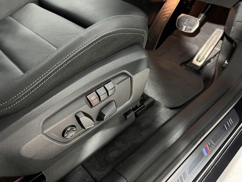 2023 (23) BMW iX1 230kW xDrive30 M Sport 65kWh 5dr Auto 5398670