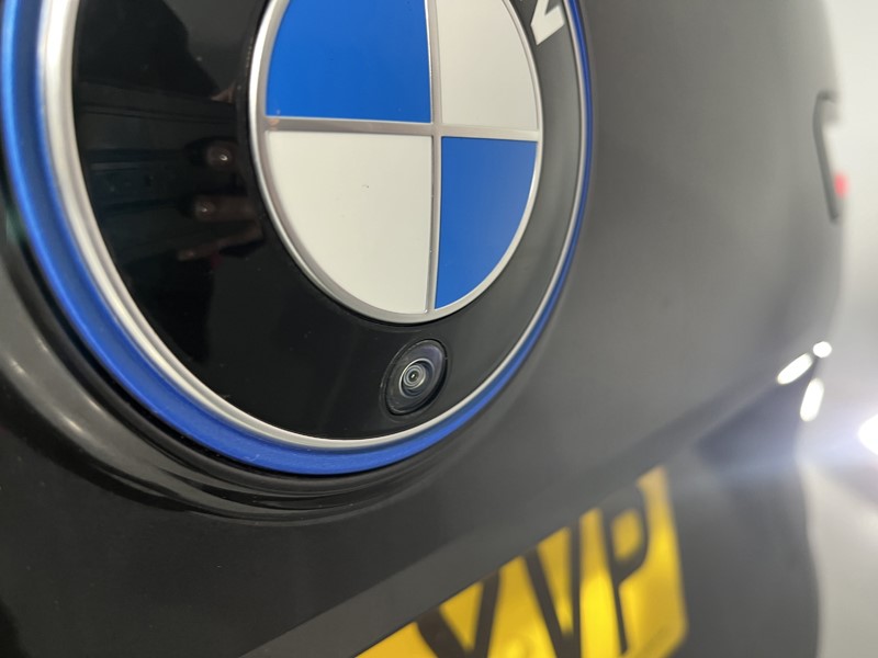 2023 (23) BMW iX 240kW xDrive40 M Sport 76.6kWh 5dr Auto 5398749