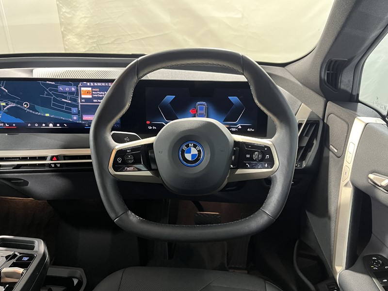 2023 (23) BMW iX 240kW xDrive40 M Sport 76.6kWh 5dr Auto 5398707