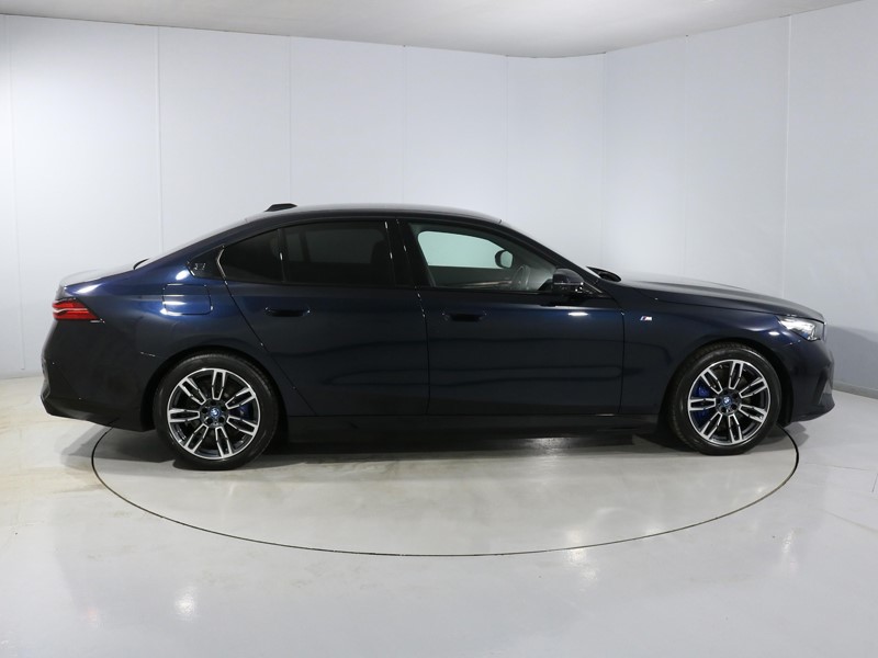 2024 (24) BMW I5 250kW eDrive40 M Sport 84kWh 4dr Auto 5409441
