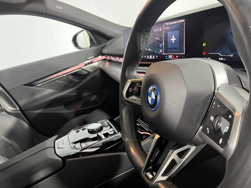 2024 (24) BMW I5 250kW eDrive40 M Sport 84kWh 4dr Auto 5409461
