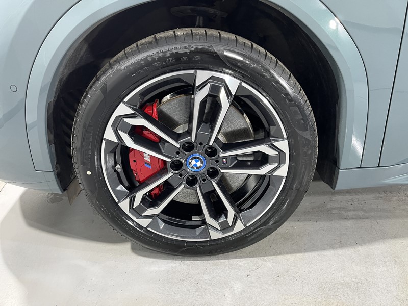 2025 (25) BMW iX2 150kW eDrive20 M Sport 65kWh 5dr Auto 5415152