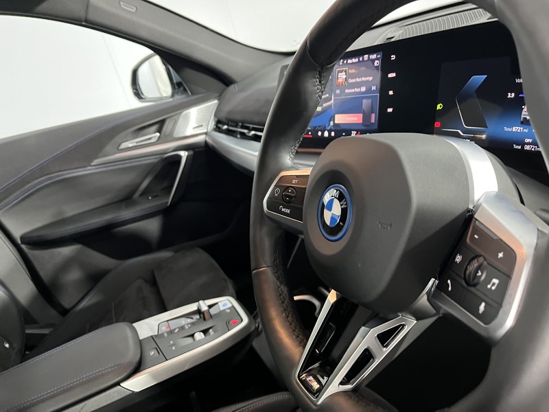 2025 (25) BMW iX2 150kW eDrive20 M Sport 65kWh 5dr Auto 5415160