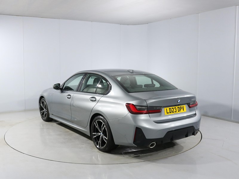 2023 (23) BMW 3 SERIES 320i M Sport 4dr Step Auto