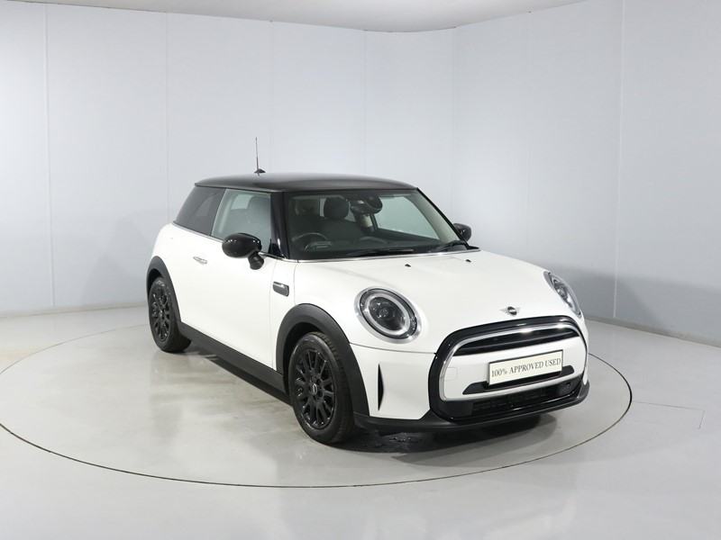 2023 (73) MINI HATCHBACK 1.5 Cooper Classic 3dr Auto
