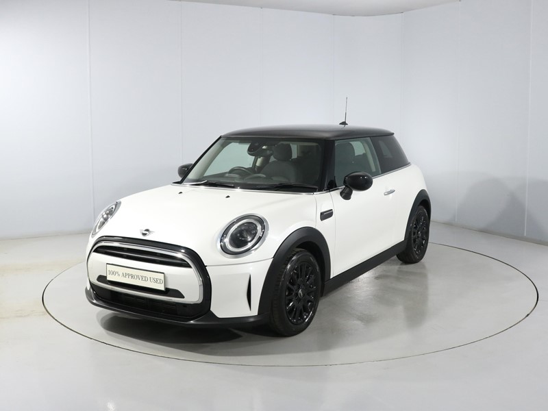 2023 (73) MINI HATCHBACK 1.5 Cooper Classic 3dr Auto 5425449