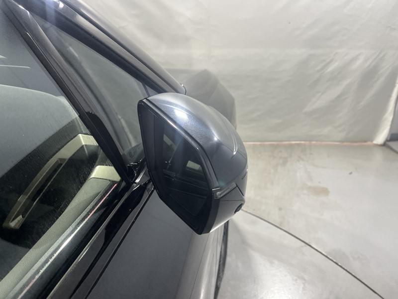 2024 (24) BMW iX 240kW xDrive40 M Sport 76.6kWh 5dr Auto 5421717