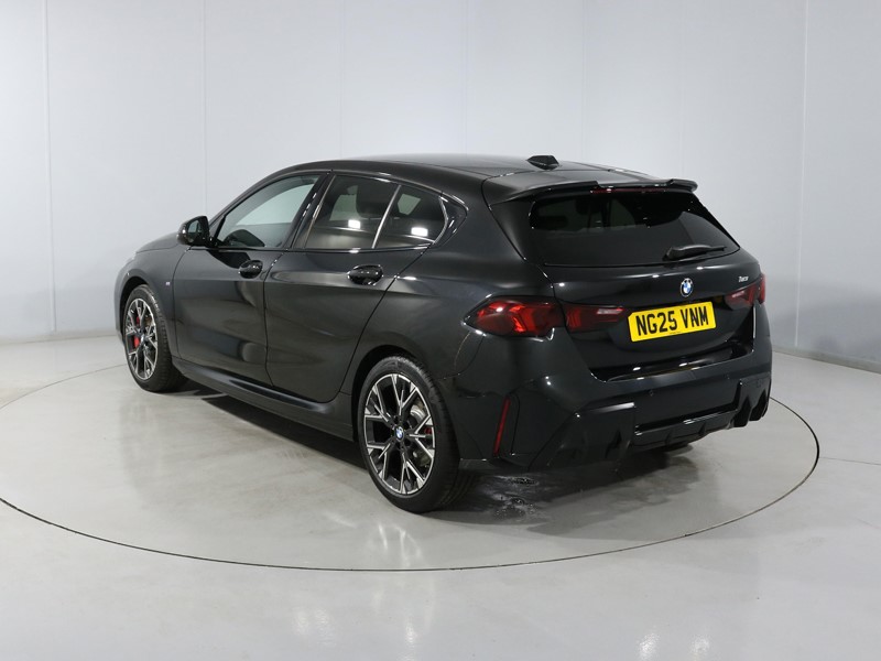 2025 (25) BMW 1 SERIES 123 xDrive M Sport 5dr Step Auto
