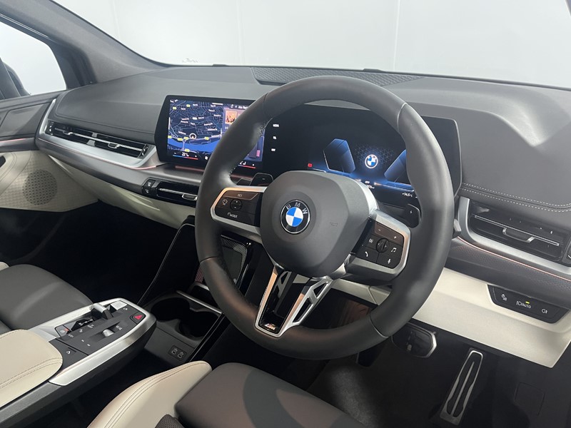 2025 (75) BMW 2 SERIES 220i MHT M Sport 5dr DCT 5421729