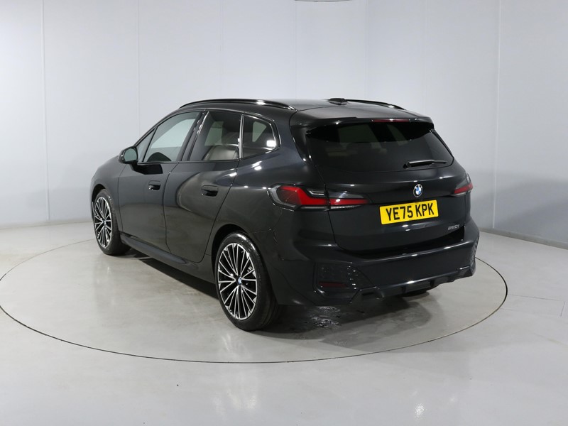 2025 (75) BMW 2 SERIES 220i MHT M Sport 5dr DCT