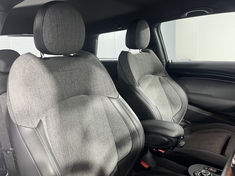 2022 (22) MINI HATCHBACK 135kW Cooper S Level 2 33kWh 3dr Auto 5445438