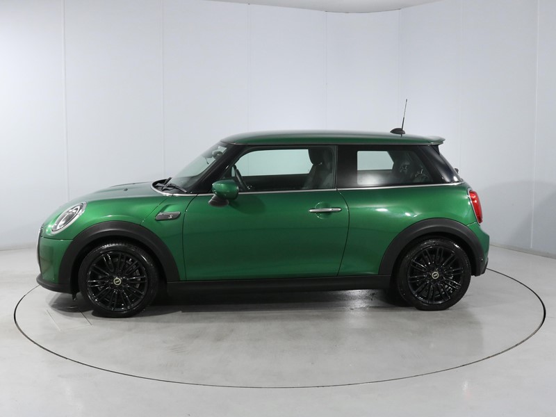 2022 (22) MINI HATCHBACK 135kW Cooper S Level 2 33kWh 3dr Auto 5445470