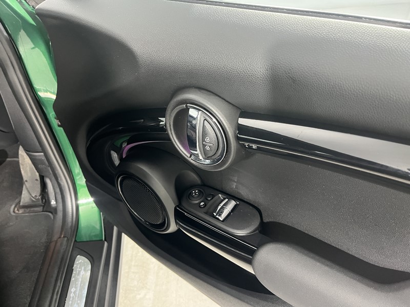 2022 (22) MINI HATCHBACK 135kW Cooper S Level 2 33kWh 3dr Auto 5445447