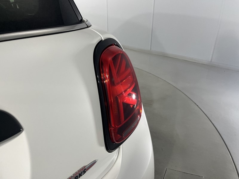 2023 (23) MINI HATCHBACK 2.0 John Cooper Works Premium 3dr 5445423