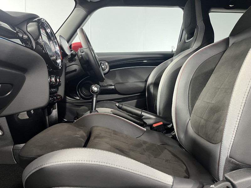 2023 (23) MINI HATCHBACK 2.0 John Cooper Works Premium 3dr 5445415