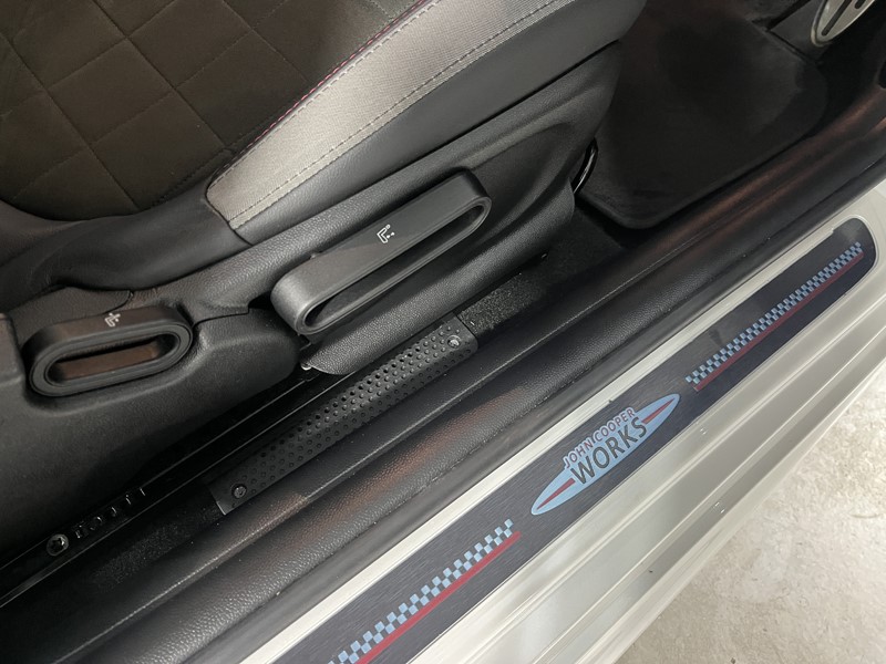 2023 (23) MINI HATCHBACK 2.0 John Cooper Works Premium 3dr 5445399