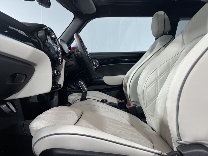 2023 (23) MINI HATCHBACK 135kW Cooper S Level 3 33kWh 3dr Auto 5438861