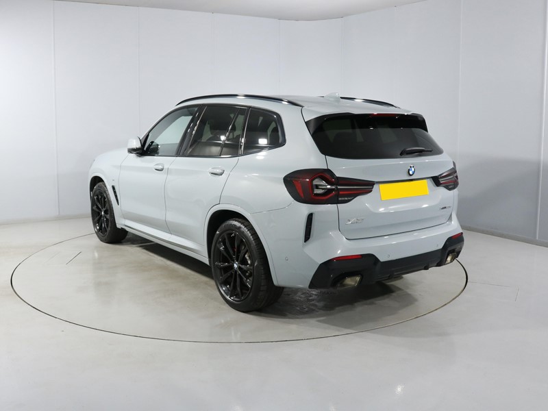 2024 (24) BMW X3 xDrive20d MHT M Sport 5dr Step Auto 1
