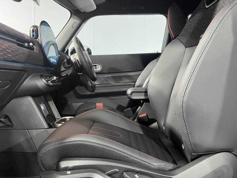 2025 (75) MINI COOPER 2.0 S Sport 3dr Auto 5484376