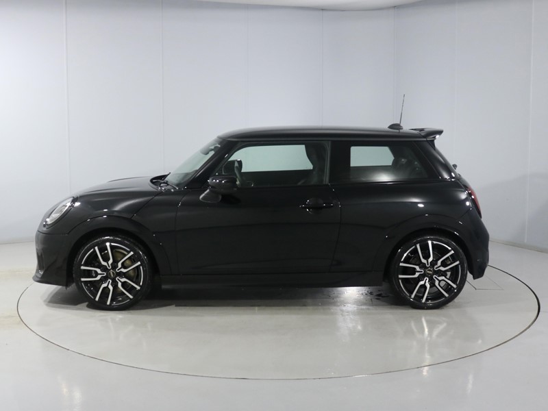 2025 (75) MINI COOPER 2.0 S Sport 3dr Auto 5484387