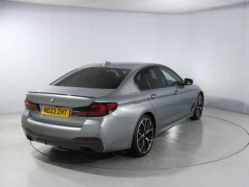 2023 (23) BMW 5 SERIES 520d MHT M Sport 4dr Step Auto 5457066