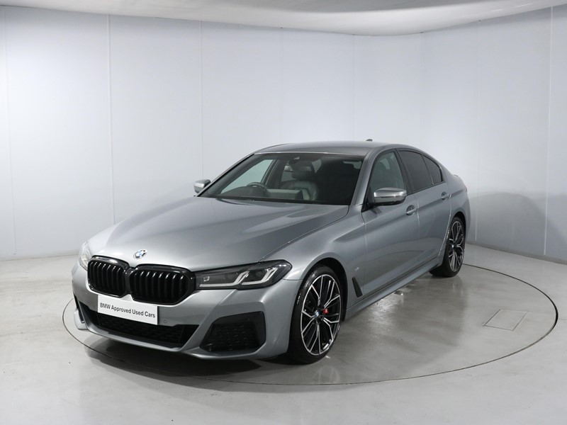 2023 (23) BMW 5 SERIES 520d MHT M Sport 4dr Step Auto 5457065